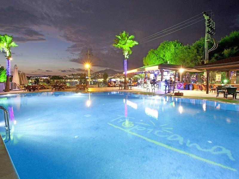 Hotel Tropicana Beach Gümbet Esterno foto